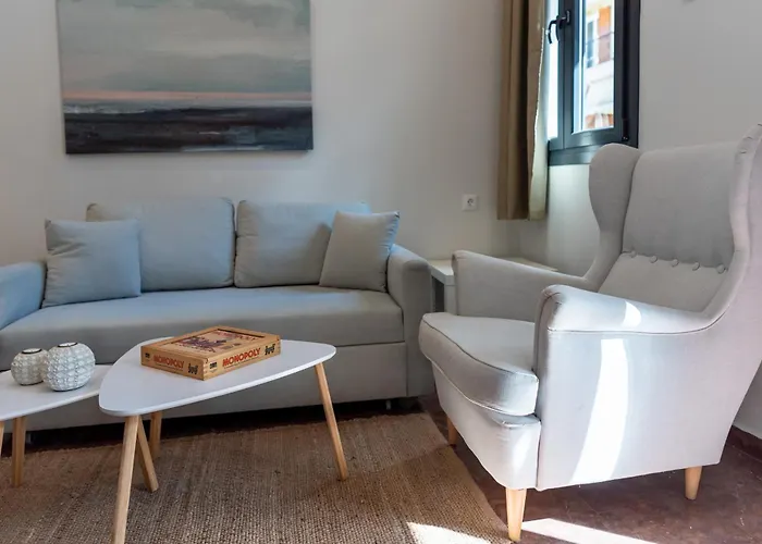 Golden Seashell Apartment